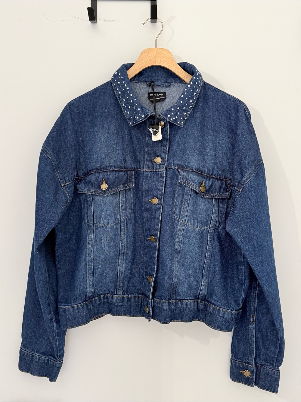 Bebe Rhinestone Collar Denim Jacket Women’s L Oversized Cropped Boxy Fit